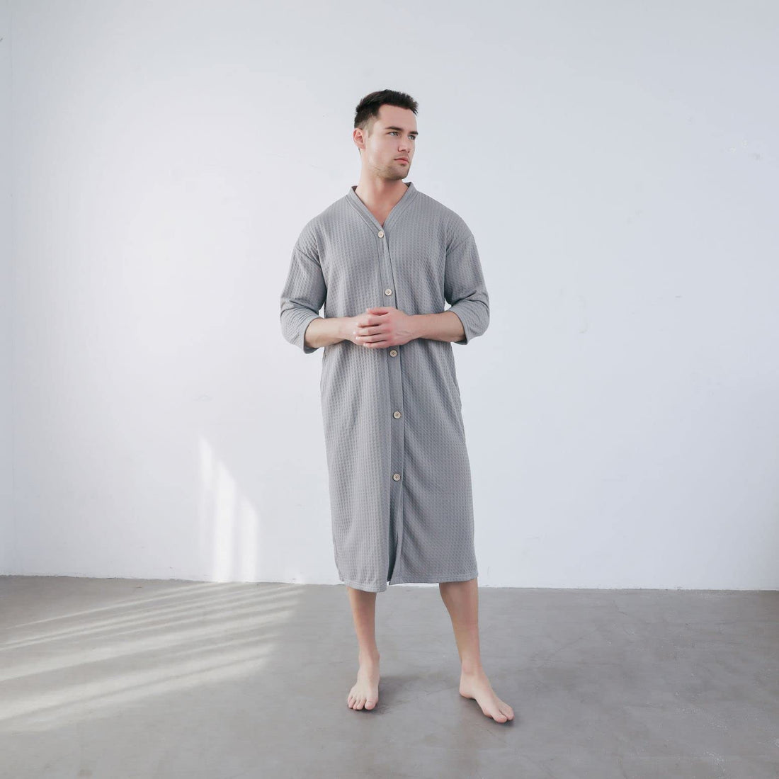 Men's Waffle-Knit Robe - 3/4 Sleeve & V-Neck Design